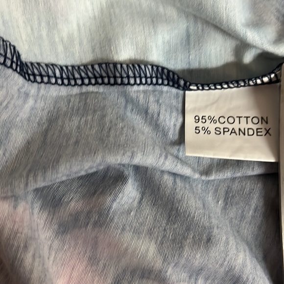 Women’s dress - Picture 4 of 4